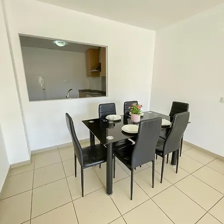 Apartment Lowcost 3000
